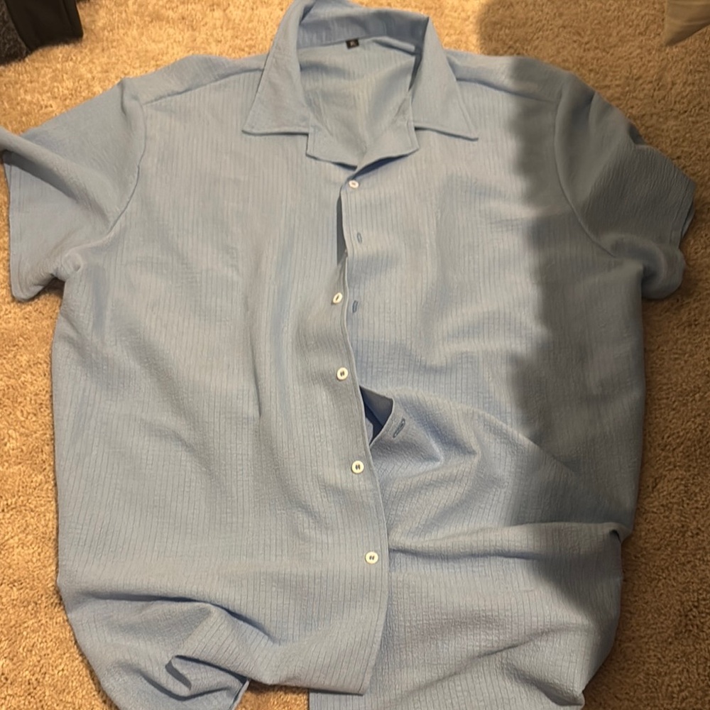 SHEIN Light Blue Casual Button Down Shirt